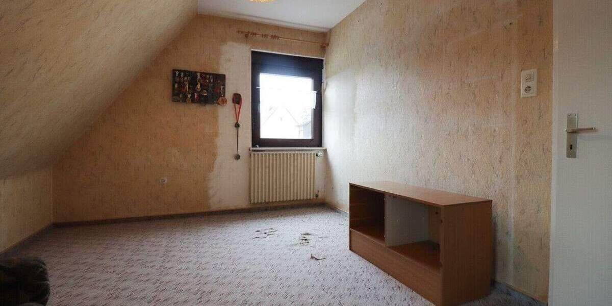 Doppelhaushälfte Ansbach Meinhardswinden - 6 Zimmer, 130 m&sup2;, 320.000&euro; | Angebot:25668519