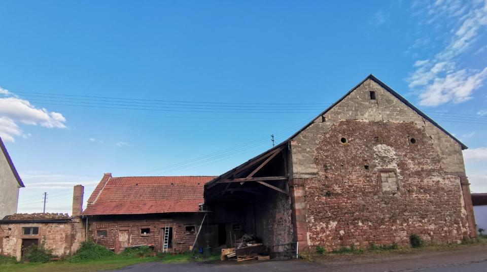 Bauernhaus, Landhaus Hermersberg - 5 Zimmer, 206 m&sup2;, 310.000&euro; | Angebot:26990101