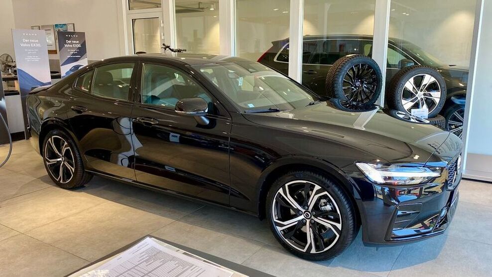 S60