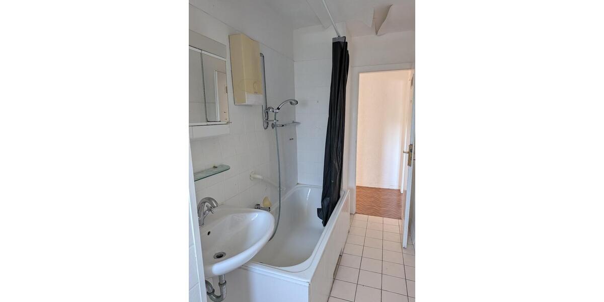 Etagenwohnung Siegen Kaan-Marienborn - 2 Zimmer, 65 m&sup2;, 115.000&euro; | Angebot:27146051