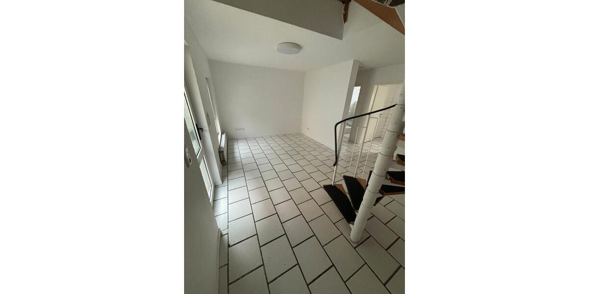 Maisonettenwohnung Kaiserslautern - 3 Zimmer, 51 m&sup2;, 600&euro; | Angebot:26631204