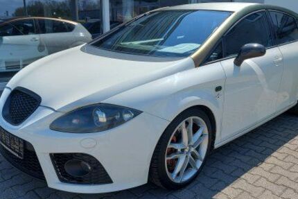 Seat Leon 234.236 km 4.490 &euro; Wendlingen am Neckar 73240