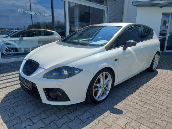 Seat Leon 234.236 km 4.490 &euro; Wendlingen am Neckar 73240