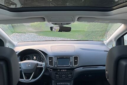 Seat Alhambra 83.000 km 27.500 &euro; Freiberg 09599