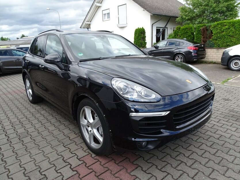 Cayenne S 4,2l Diesel PCM, Panorama, 20 Zoll LM Fe