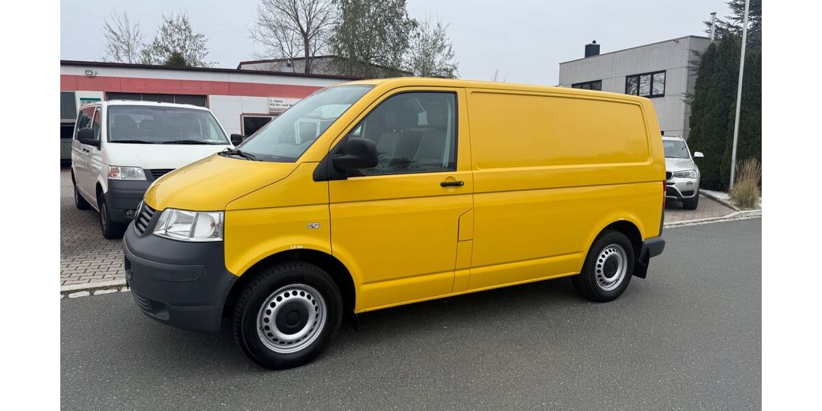 VW T5 Transporter 197.200 km 7.950 &euro; Cadolzburg 90556