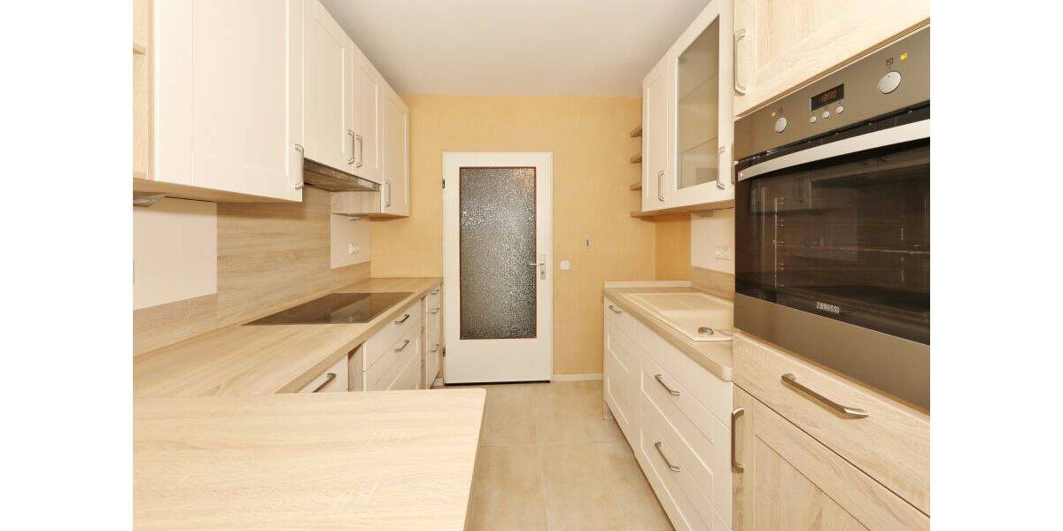 Etagenwohnung Wilhelmshaven Innenstadt - 4 Zimmer, 88 m&sup2;, 165.000&euro; | Angebot:26825646