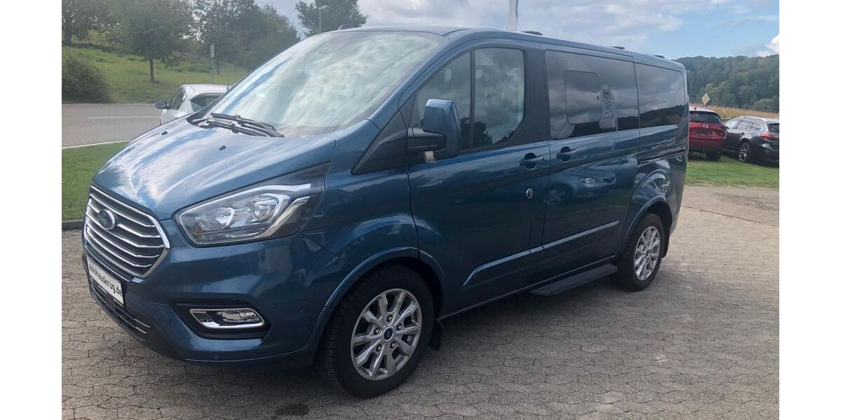 Ford Tourneo Custom 28.000 km 42.990 &euro; Kandern 79400