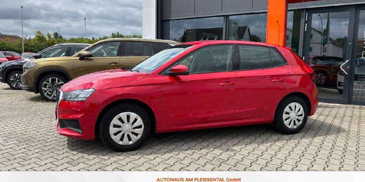 Skoda Fabia 68.954 km 9.970 &euro; Werdau OT Langenhessen 08412