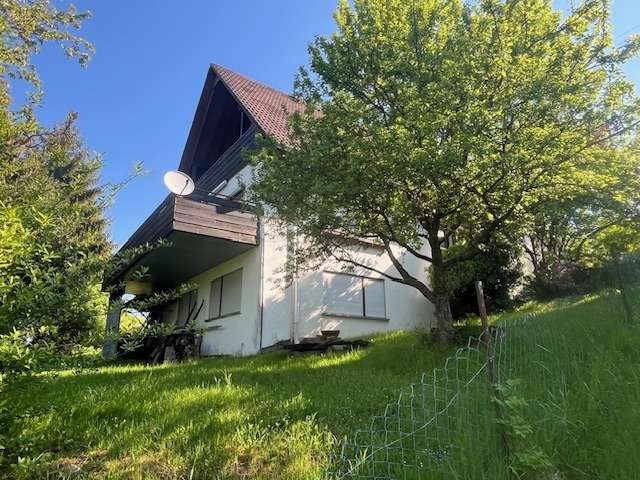 Haus zum Kaufen in Aichhalden 295.000 € 188 m²