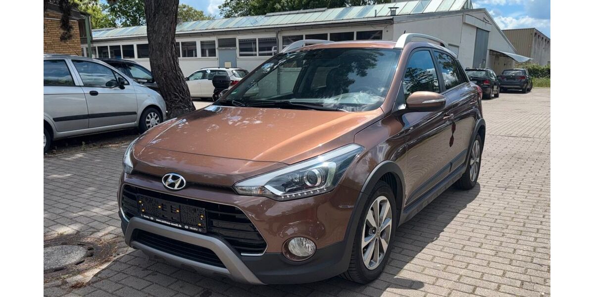 Hyundai i20 70.000 km 12.999 &euro; Hannover 30179