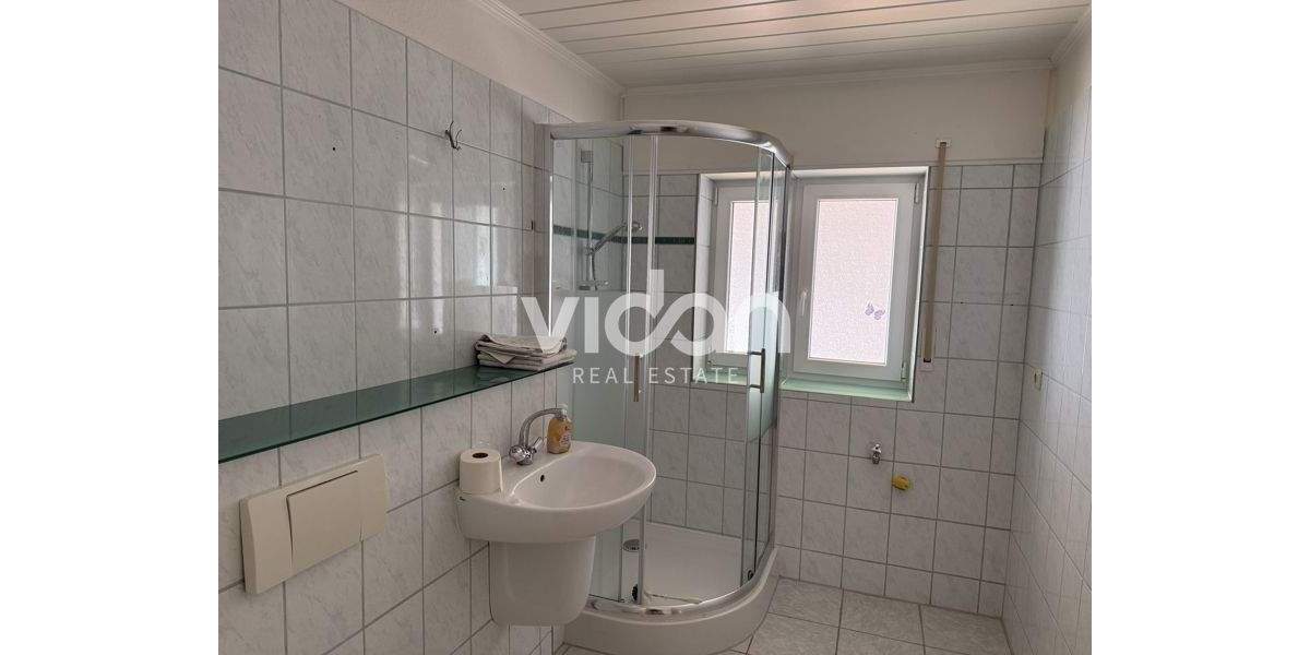 Etagenwohnung Erftstadt Lechenich - 3 Zimmer, 96 m&sup2;, 299.000&euro; | Angebot:25423397