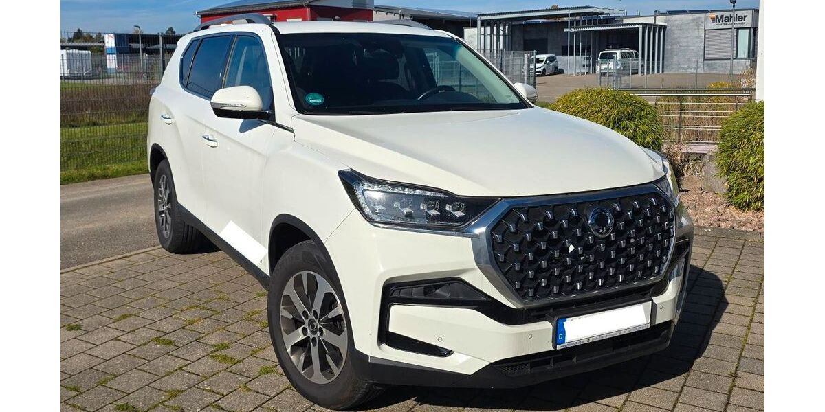 SsangYong REXTON 124.000 km 20.599 &euro; Dauchingen 78083