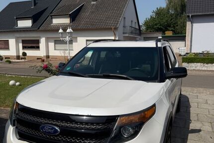 Ford Explorer 205.000 km 14.900 &euro; Saarlouis 66740