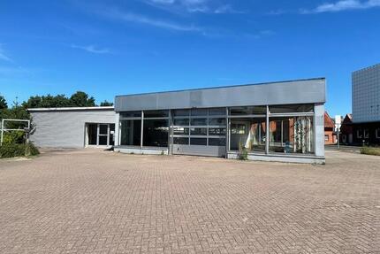 Gewerbefläche mit Ausstellungsfläche und Büroräume auf ca.400qm mit Freifläche an der B73 zu vermieten! zimmer