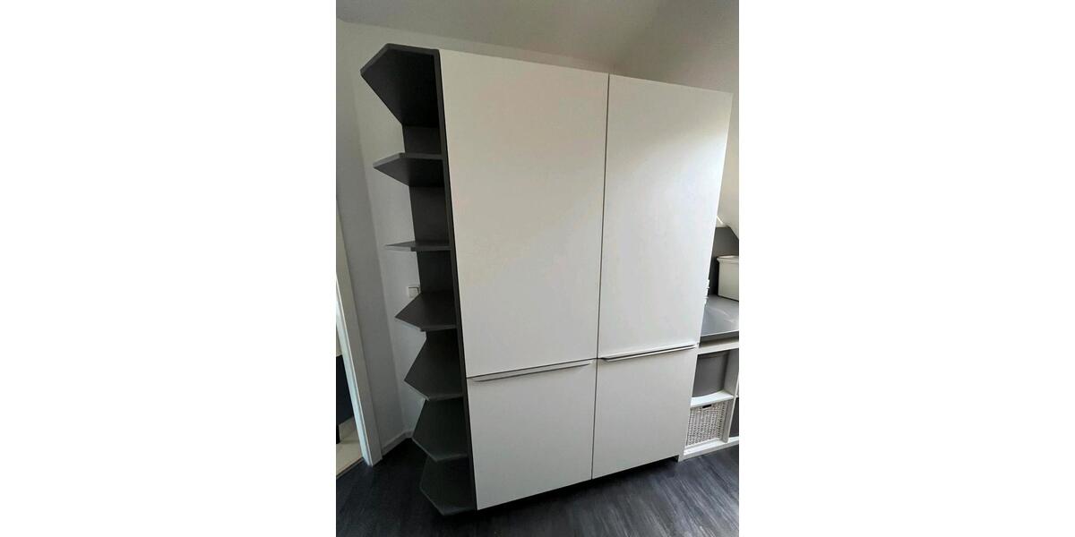 Dachgeschoßwohnung Zwickau Zwickau-West - 3 Zimmer, 62 m&sup2;, 72.000&euro; | Angebot:26150551