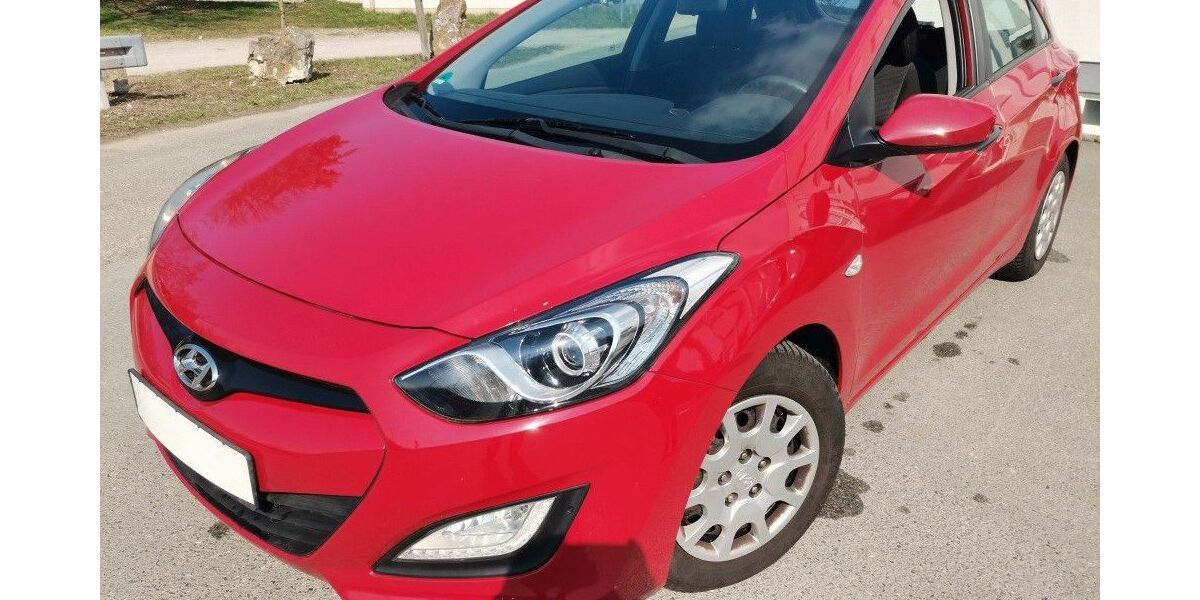Hyundai i30 78.650 km 6.599 &euro; Fürth 90762
