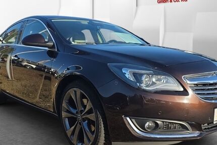 Opel Insignia 57.000 km 16.990 &euro; Lübeck 23554