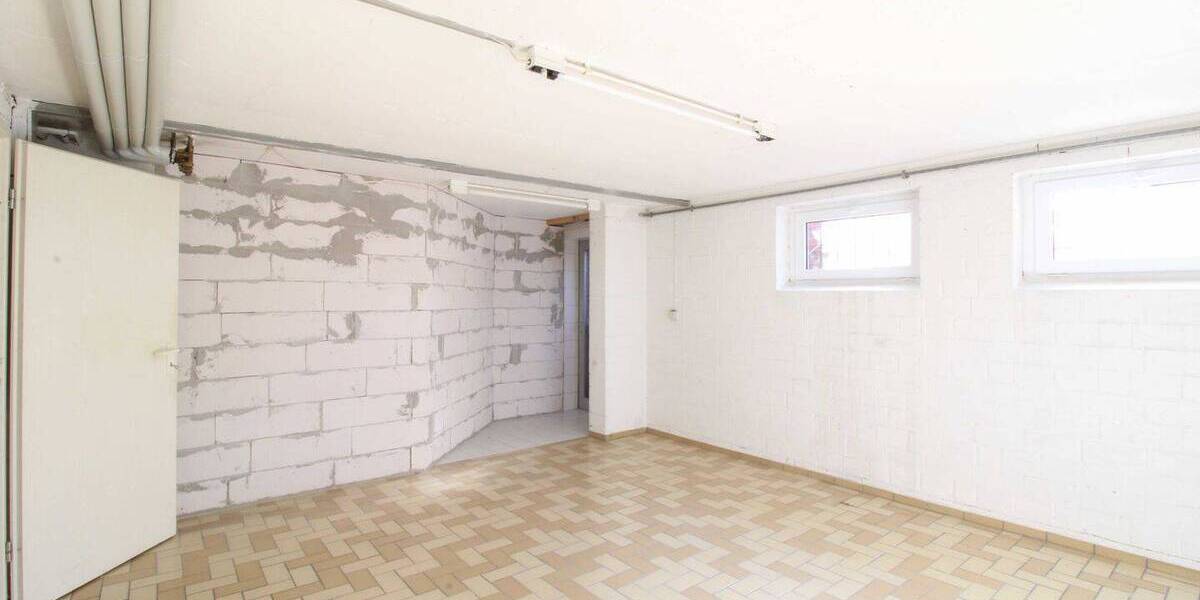 Einfamilienhaus Einbeck - 6 Zimmer, 177 m&sup2;, 389.000&euro; | Angebot:26807851