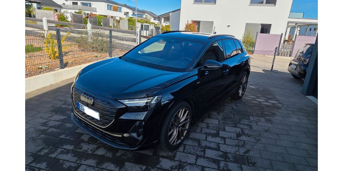 Audi Q4 e-tron 17.000 km 49.900 &euro; Stammham 85134