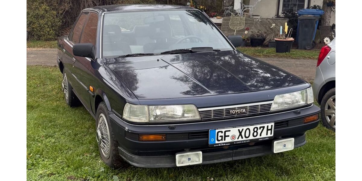 Toyota Camry 219.000 km 6.000 &euro; Meine 38527