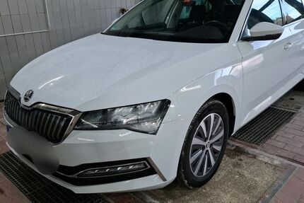 Skoda Superb 73.000 km 23.890 &euro; Goslar 38640