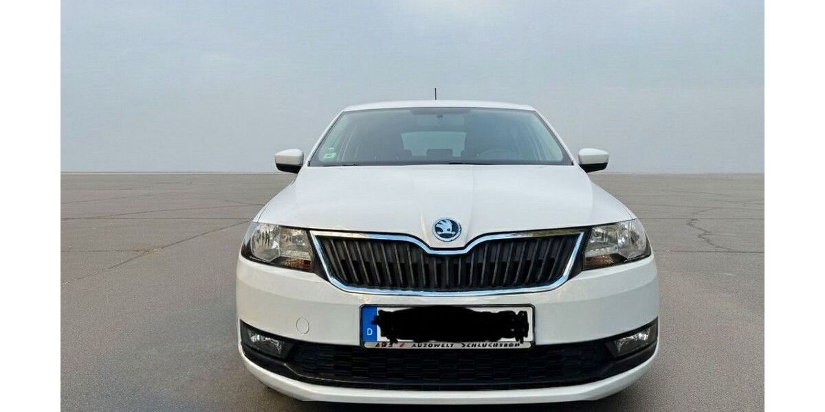 Skoda Rapid 59.500 km 9.790 &euro; Berlin 12055