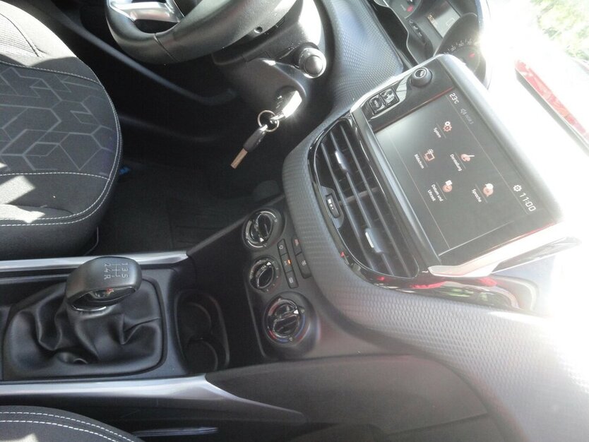 2008 Active 1,2 Klima SHZ PDC Allwetter