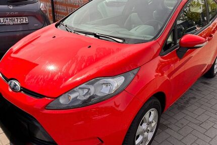 Ford Fiesta 208.000 km 2.100 &euro; Lüneburg 21337