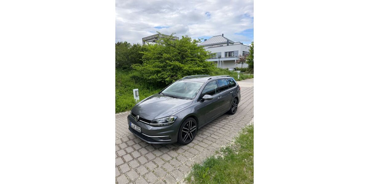 VW Golf 68.000 km 18.700 &euro; Chemnitz 09122