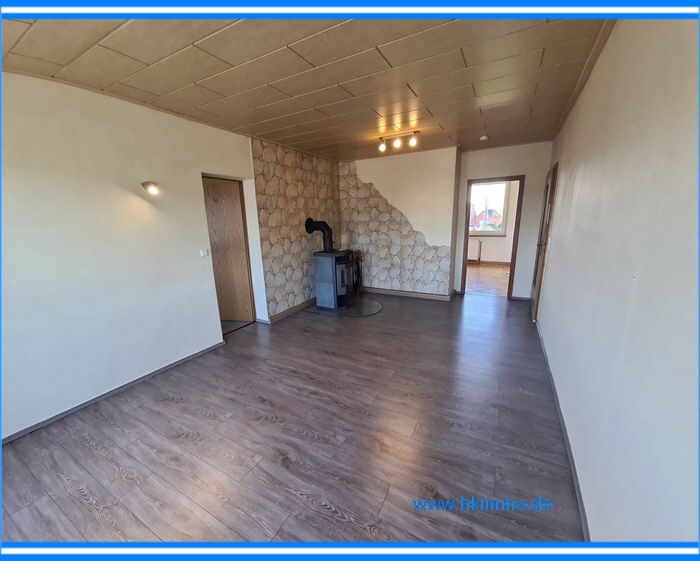 Eigentumswohnung mit Balkon in Reppichau - 4 Zimmer Küche Bad - mit Einbauküche - 4- Reppichau Reppichau | Angebot:26386424