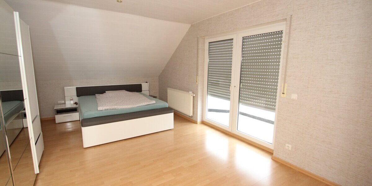Sontra, 2 Fam.Hs. - Zweifamilienhaus Sontra | Angebot:9336461