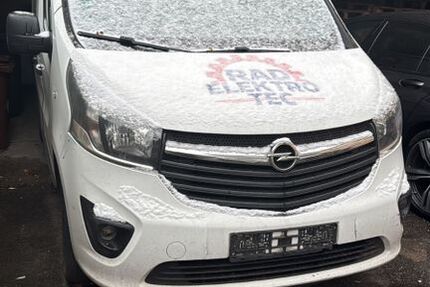 Opel Vivaro 208.000 km 7.990 &euro; Stuttgart 70327