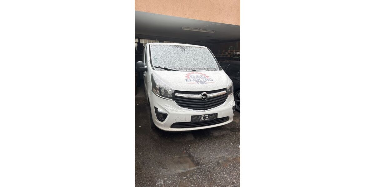 Opel Vivaro 208.000 km 7.990 &euro; Stuttgart 70327