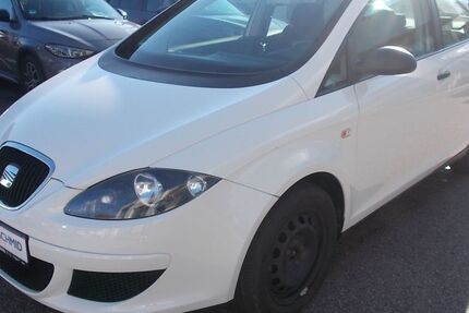 Seat Altea 159.692 km 2.590 € Waldheim 04736