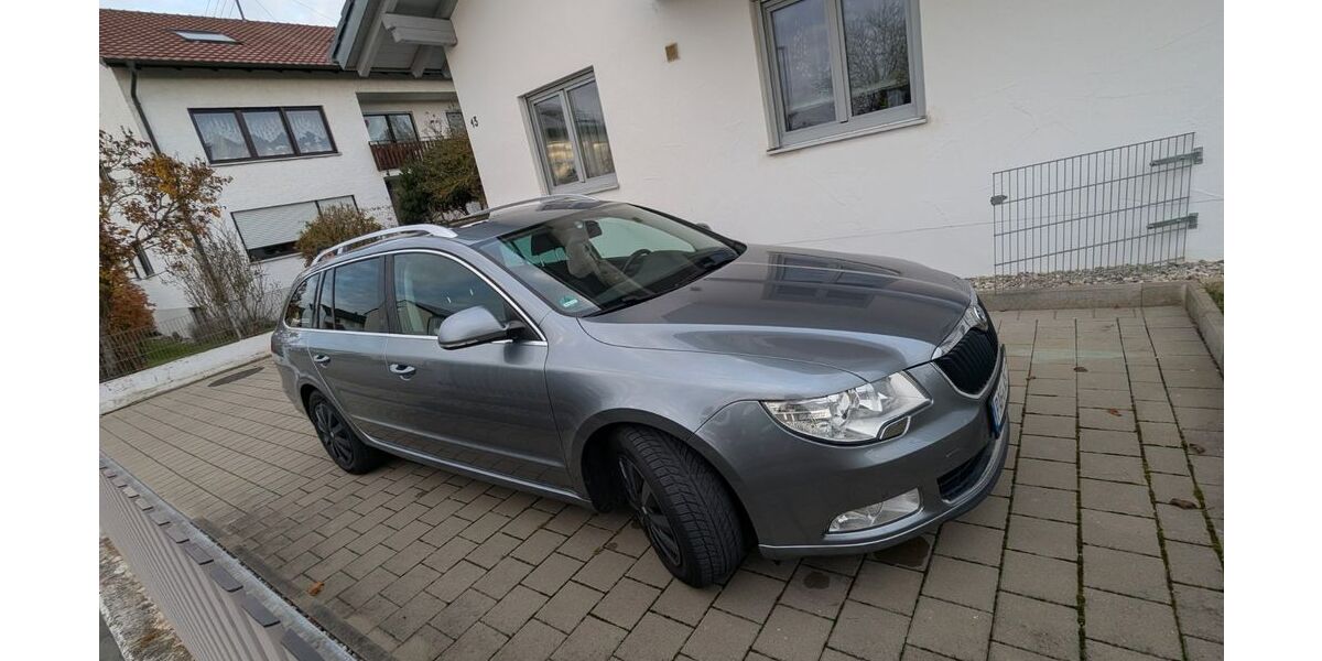 Skoda Superb 204.000 km 6.400 € Manching 85077