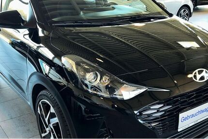 Hyundai i10 5.611 km 18.980 &euro; Lübeck 23562