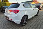 Alfa Romeo Giulietta Sport Navigation, Klima, Einparkhilfe 89.100 km 11.990 &euro; Rodgau 63110