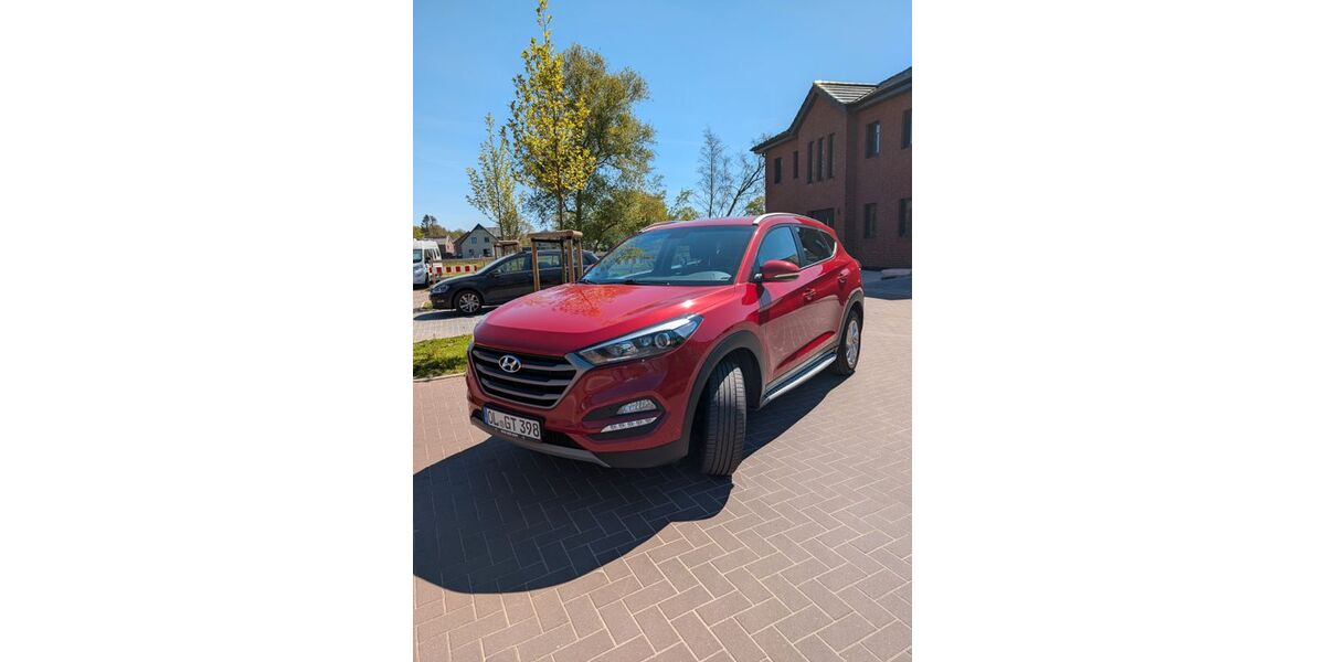 Hyundai TUCSON 65.386 km 16.700 &euro; Oldenburg 26135