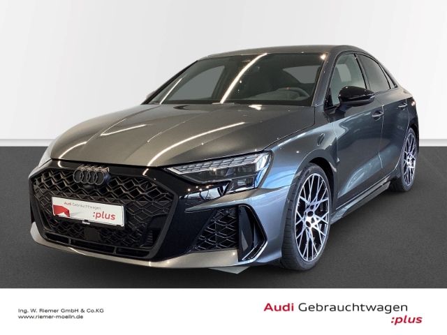 Audi RS3 2.354 km 67.898 € Mölln 23879