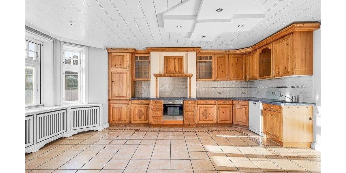 Einfamilienhaus Braderup - 6 Zimmer, 300 m&sup2;, 398.000&euro; | Angebot:25706549