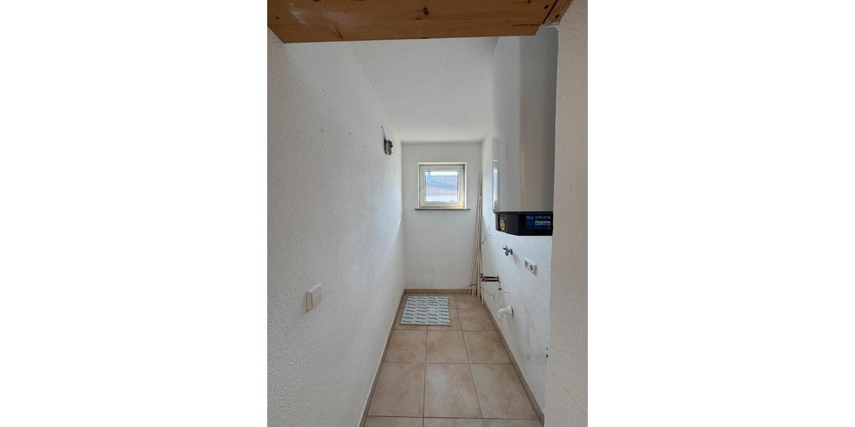 Etagenwohnung Vöhringen - 3 Zimmer, 64 m&sup2;, 1.300&euro; | Angebot:26313998