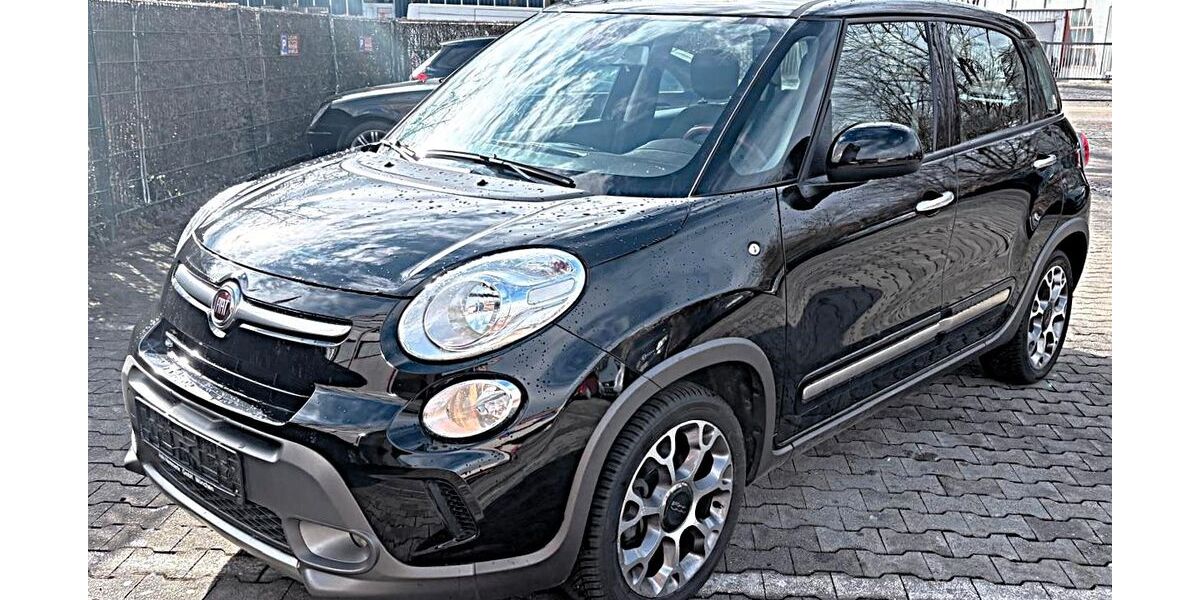 Fiat 500L 83.000 km 7.700 &euro; München 80636