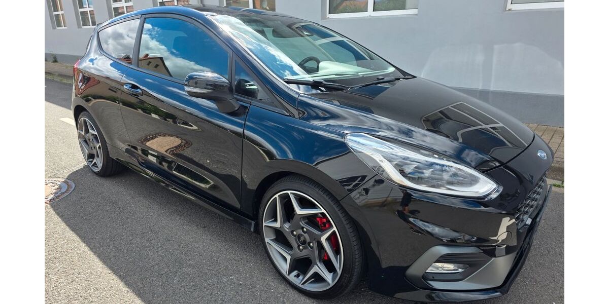 Ford Fiesta 85.900 km 13.290 &euro; Nordhausen 99734
