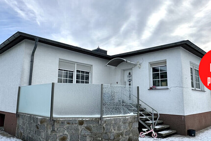 HORN IMMOBILIEN ++ Einfamilienhaus mit Nebengebäude und schönem Grundstück, ruhige Lage 4 zimmer