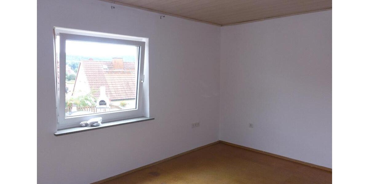Einfamilienhaus Küps - 8 Zimmer, 160 m&sup2;, 135.000&euro; | Angebot:27132762