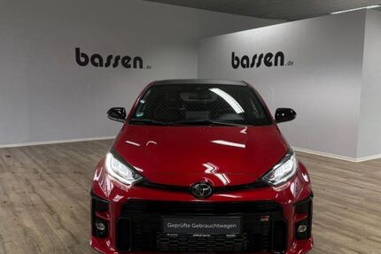 Toyota Yaris 14.162 km 32.950 &euro; Rotenburg 27356