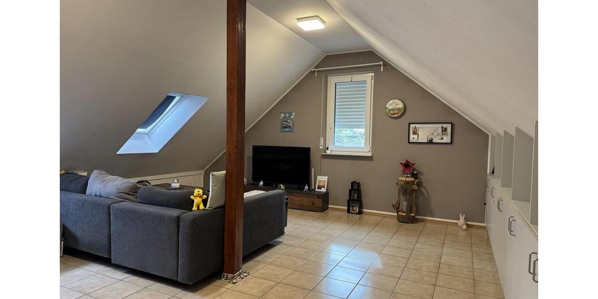 Dachgeschoßwohnung Bitburg - 3 Zimmer, 99 m&sup2;, 950&euro; | Angebot:26420941
