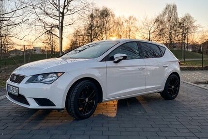 Seat Leon 121.000 km 8.200 &euro; Potsdam 14469