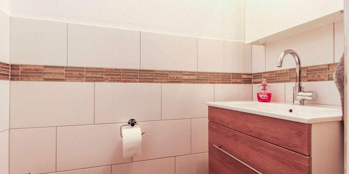 Top modernisiert in Laggenbeck: Doppelhaushälfte mit Wintergarten, Sauna & großer Doppelgarage 5 zimmer